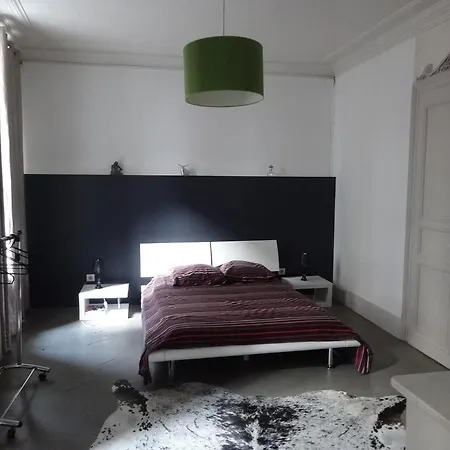 Les Serruriers - Spacieux Avec Terrasse & Parking *